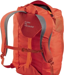 Kliff bag in use